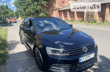 Седан Volkswagen Jetta 2016 в Києві