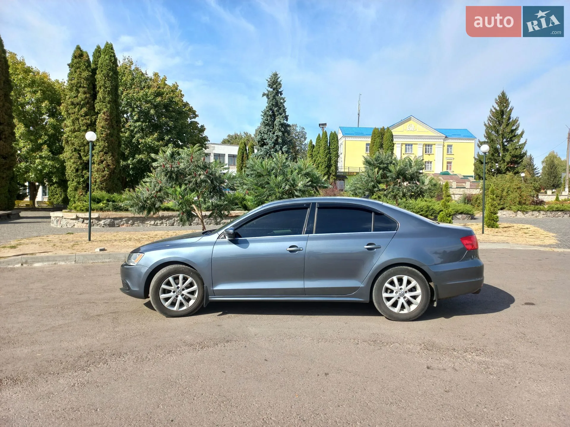 2012 Volkswagen Jetta - мініатюра 3