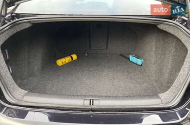 Седан Volkswagen Jetta 2008 в Володимирці
