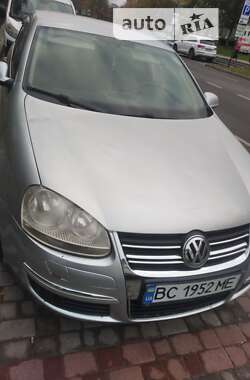 Седан Volkswagen Jetta 2006 в Львові