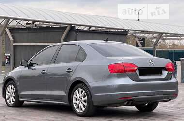 Седан Volkswagen Jetta 2012 в Запорожье