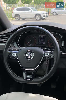 Седан Volkswagen Jetta 2020 в Вінниці