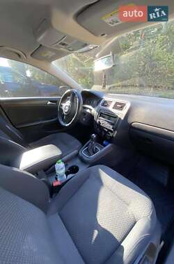 Седан Volkswagen Jetta 2014 в Броварах