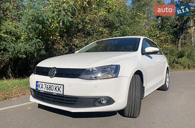 Седан Volkswagen Jetta 2012 в Киеве