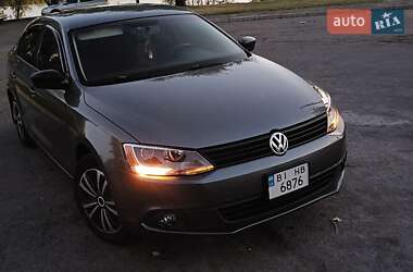 Седан Volkswagen Jetta 2011 в 