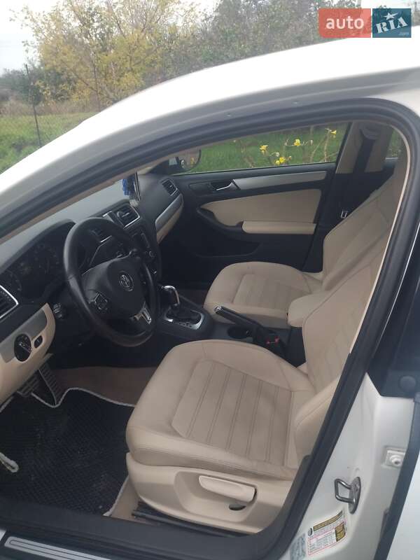 Седан Volkswagen Jetta 2011 в Вознесенске