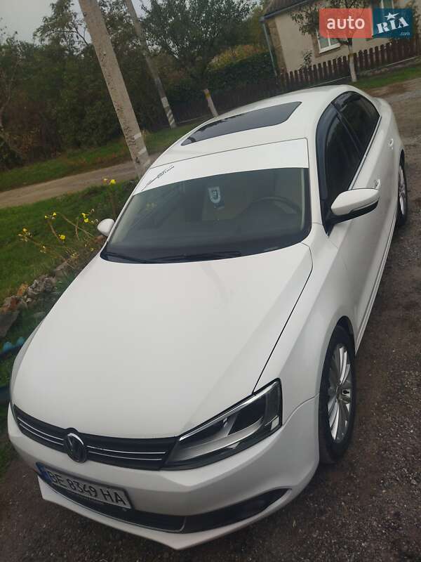 Седан Volkswagen Jetta 2011 в Вознесенске