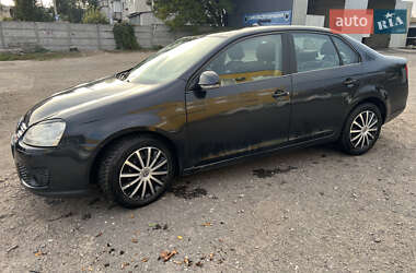 Седан Volkswagen Jetta 2006 в 