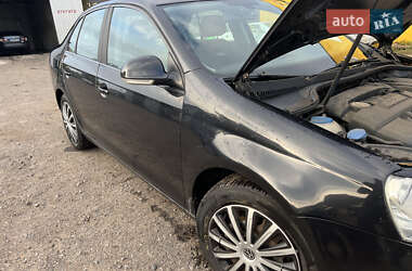 Седан Volkswagen Jetta 2006 в 
