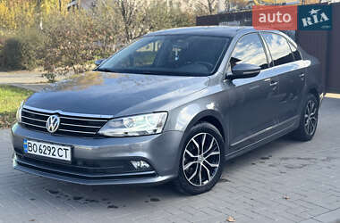 Седан Volkswagen Jetta 2016 в Красилові