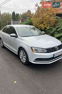 Седан Volkswagen Jetta 2017 в Киеве