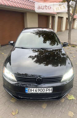 Седан Volkswagen Jetta 2010 в Одессе