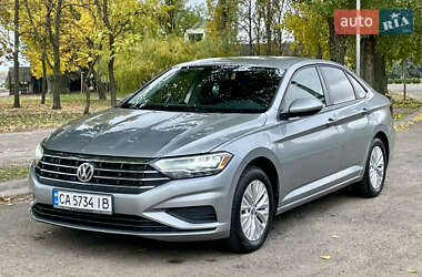 Volkswagen Jetta 2019