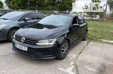 Седан Volkswagen Jetta 2015 в Сумах