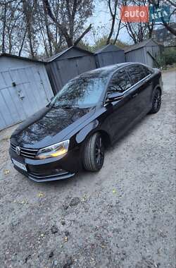 Седан Volkswagen Jetta 2015 в Киеве