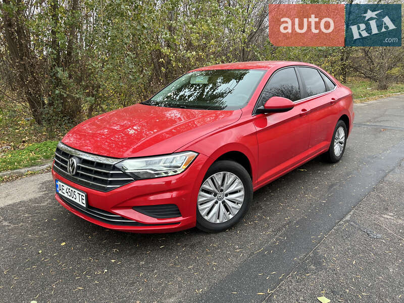 Седан Volkswagen Jetta 2019 в Днепре