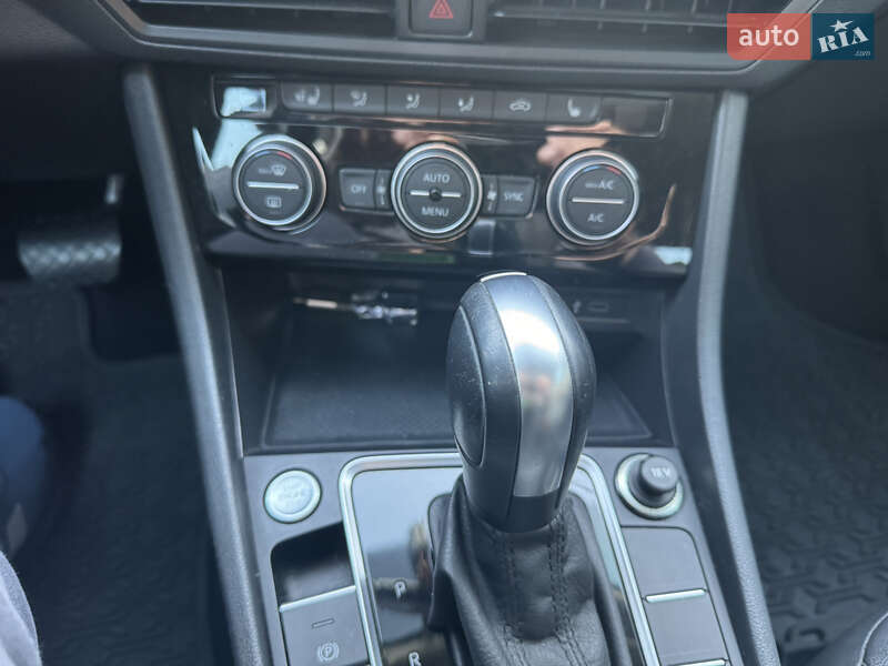 Седан Volkswagen Jetta 2019 в Белой Церкви