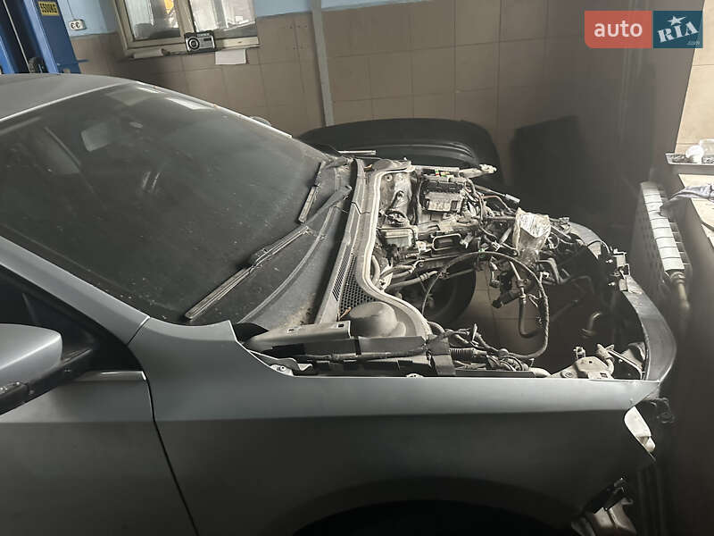 Седан Volkswagen Jetta 2011 в Києві