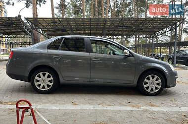 Седан Volkswagen Jetta 2007 в Киеве