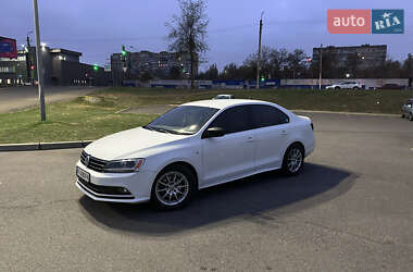 Седан Volkswagen Jetta 2015 в Кривому Розі