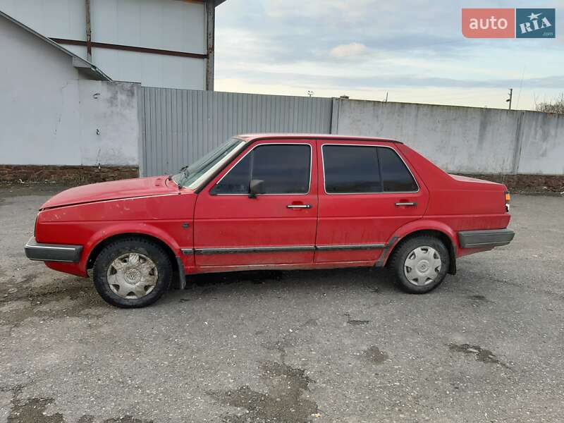Седан Volkswagen Jetta 1987 в 