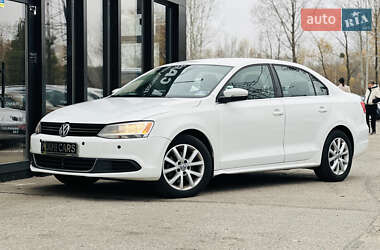 Седан Volkswagen Jetta 2013 в Харкові