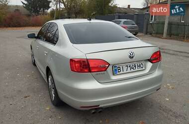 Седан Volkswagen Jetta 2011 в Полтаві