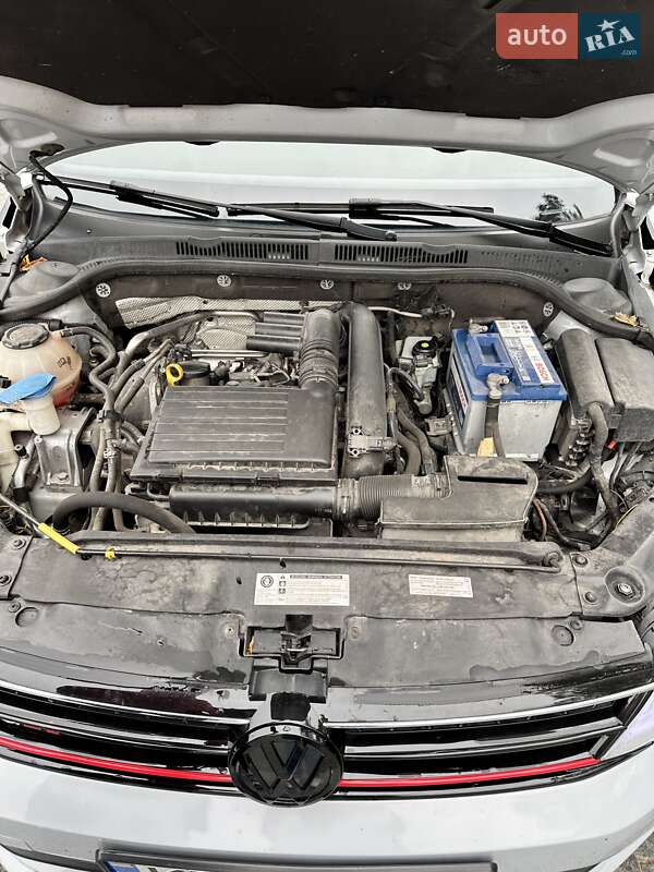 Седан Volkswagen Jetta 2017 в Киеве