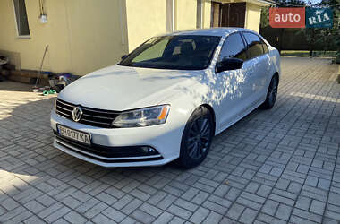 Седан Volkswagen Jetta 2016 в 