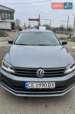 Седан Volkswagen Jetta 2016 в Черновцах