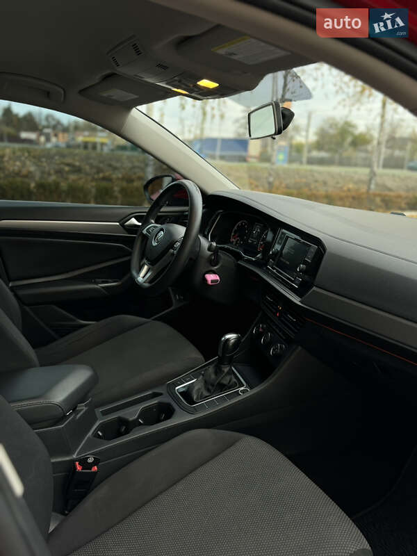Седан Volkswagen Jetta 2019 в Черкассах
