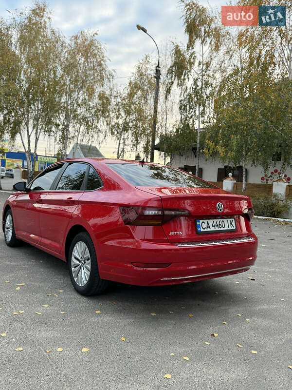 Седан Volkswagen Jetta 2019 в Черкассах