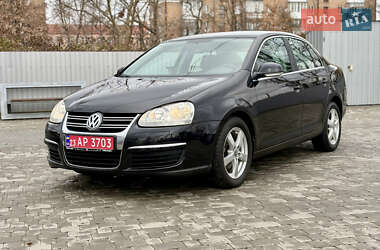 Седан Volkswagen Jetta 2007 в Староконстантинове