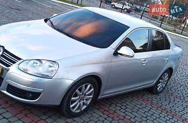 Седан Volkswagen Jetta 2010 в Богородчанах