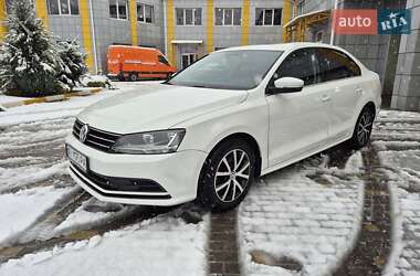 Седан Volkswagen Jetta 2017 в Буче