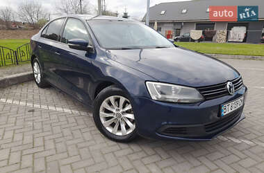 Седан Volkswagen Jetta 2011 в Києві