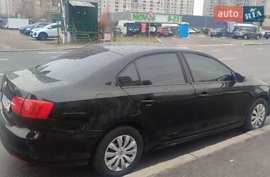 Седан Volkswagen Jetta 2013 в Киеве