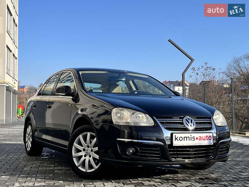 Седан Volkswagen Jetta 2006 в Хмельницком