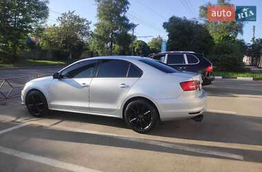 Седан Volkswagen Jetta 2014 в Харкові