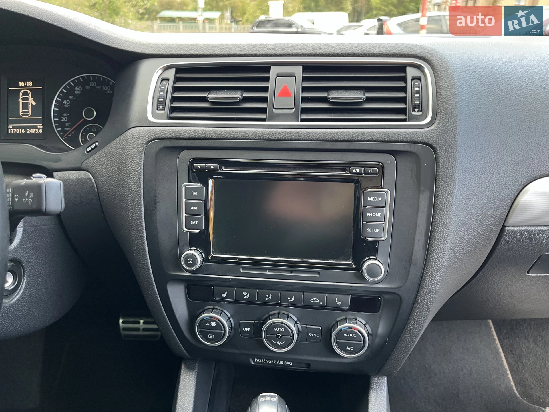 2012 Volkswagen Jetta - мініатюра 18