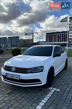 Volkswagen Jetta 2016