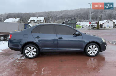 Седан Volkswagen Jetta 2006 в Теребовле