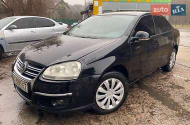 Седан Volkswagen Jetta 2008 в Киеве