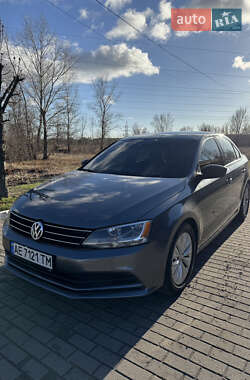 Седан Volkswagen Jetta 2015 в Павлограді