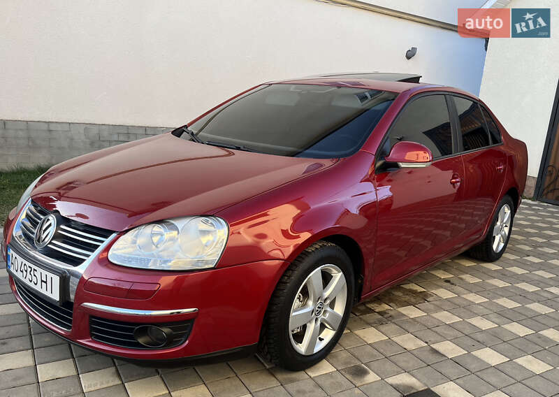 Седан Volkswagen Jetta 2008 в Іршаві