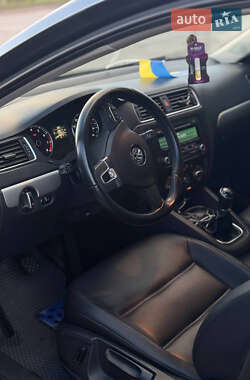 Седан Volkswagen Jetta 2014 в Вознесенске