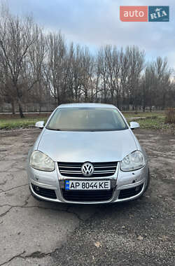 Седан Volkswagen Jetta 2006 в Запоріжжі