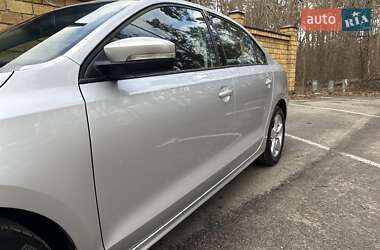 Седан Volkswagen Jetta 2011 в Киеве