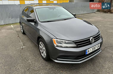 Седан Volkswagen Jetta 2015 в Киеве