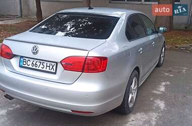 Volkswagen Jetta 2011